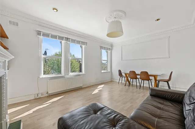 Fernhead Road, Maida Vale, photo 3