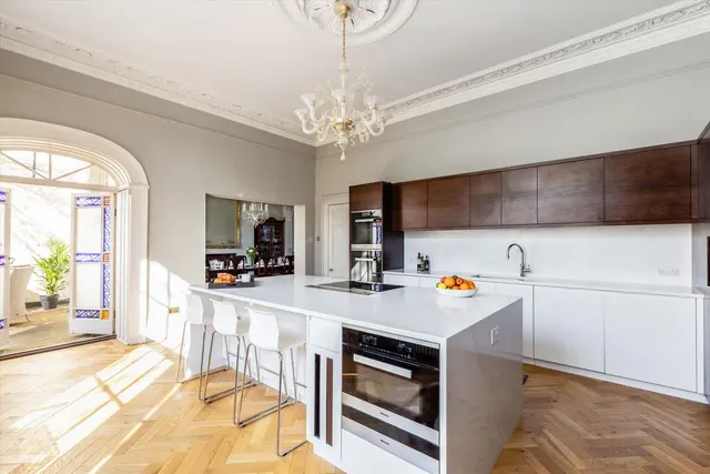 Pembroke Road, Clifton, BS8, photo 2