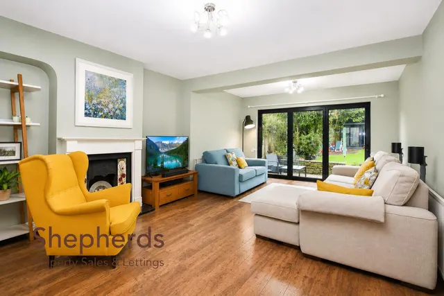 Holbeck Lane, Cheshunt, EN7, photo 2