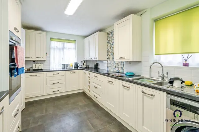 Photo 2 — Whiteways, Bognor Regis, West Sussex, PO22