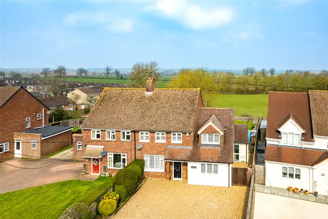 Winslow Road, Wingrave, HP22, photo 1