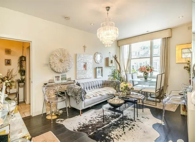 Photo 2 — Eardley Crescent, South Kensington, SW5