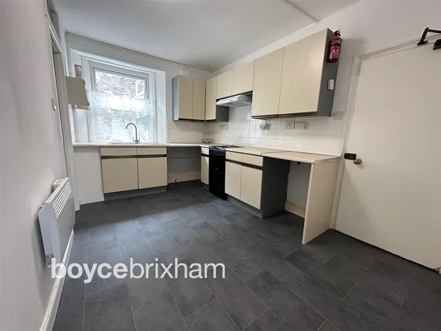 Bolton Street, Brixham, photo 1