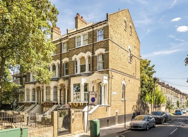 Effra Road, Brixton, SW2, photo 1
