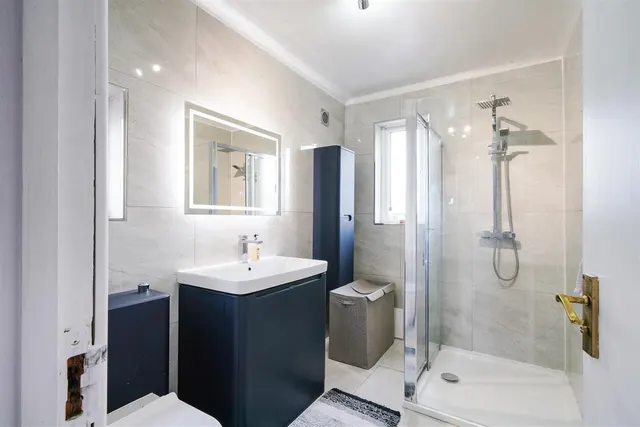 Tintern Way, Harrow, HA2, photo 3