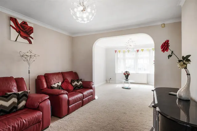 Tintern Way, Harrow, HA2, photo 1