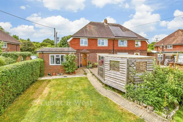 Princes Field, Berwick, BN26, photo 1