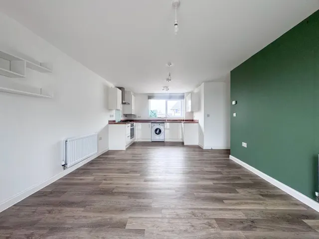 Mansell Road, Patchway, BS34, photo 2