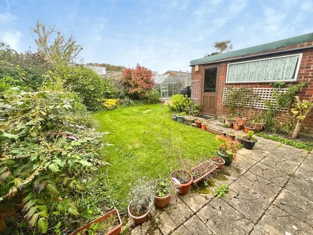 Photo 2 — Cobham Chase, Faversham, Kent, ME13