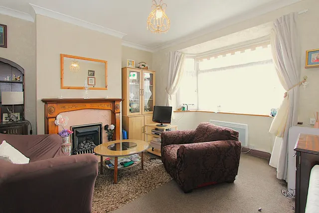 Photo 3 — Park Lane, Halesowen