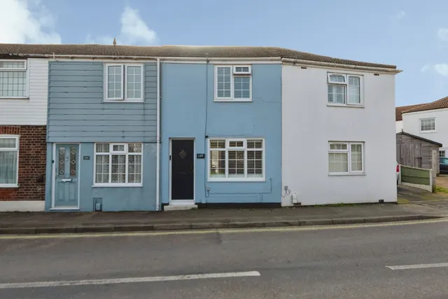 Clayhall Road, Gosport, PO12, photo 1