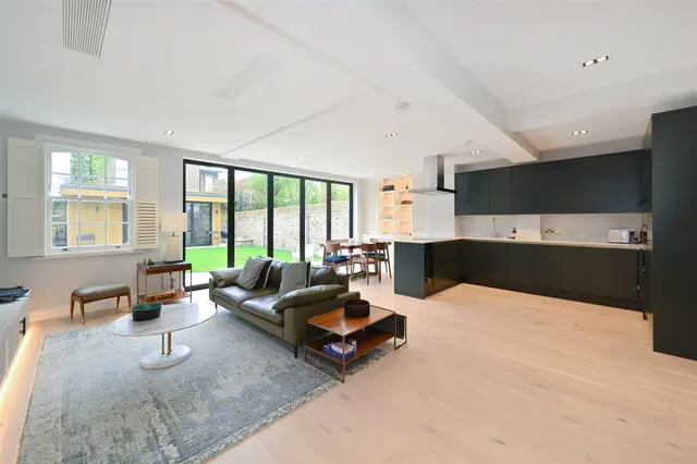 Abercorn Place, St. John's Wood, London, NW8 9XP, photo 1