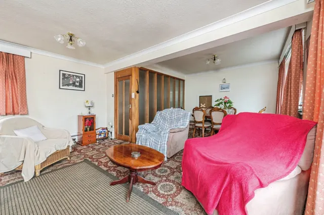 Wesley Street, Cleckheaton, BD19, photo 2