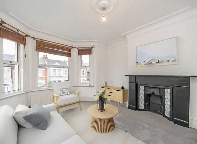 Photo 2 — Longley Road, Tooting, SW17