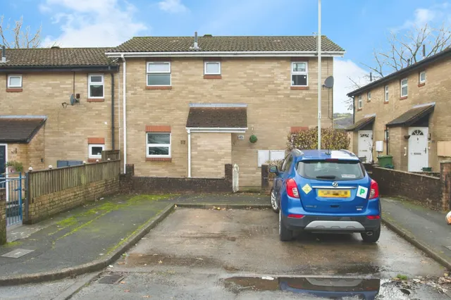 Maes Yr Awel, Pontypridd, photo 1