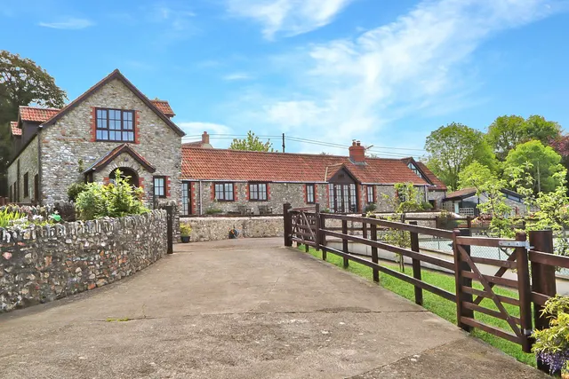 Buckland St. Mary, Taunton, TA20, photo 2