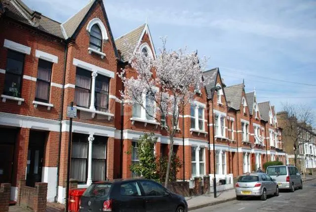 Fairbridge Road, N19, photo 1