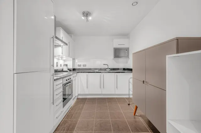 Jude Street, London, E16, photo 2