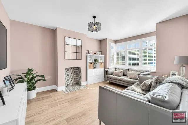 Stanley Road, Ashford, photo 2