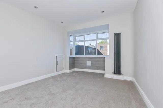 Photo 2 — Loughborough Road, Birstall, Leicester