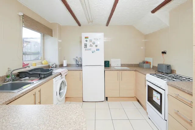 Photo 2 — Keenan Drive, Bedworth