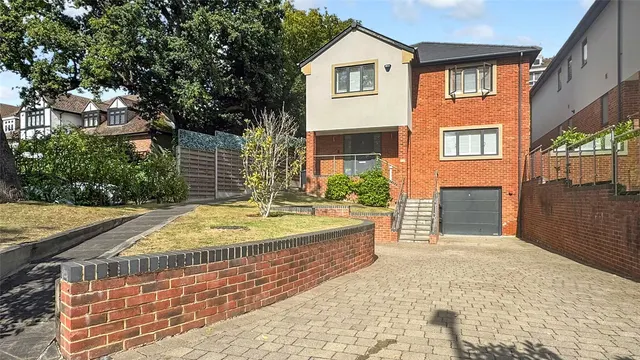 The Coppice, Enfield, EN2 7BY, photo 1