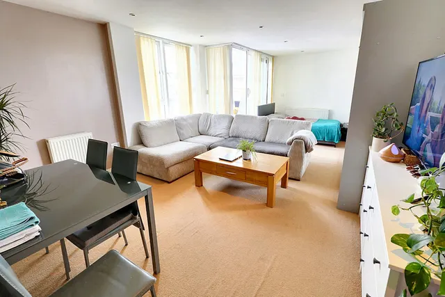 Watkin Road, Leicester, LE2, photo 2