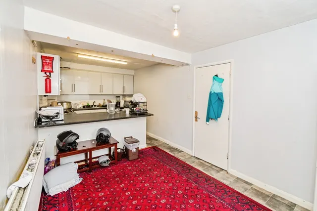 Holt Road, Southampton, SO15, photo 2