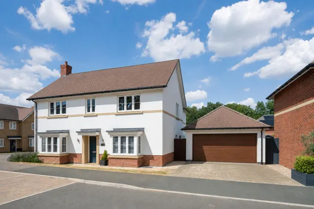 Spinney Hill, Oakham, LE15, photo 1