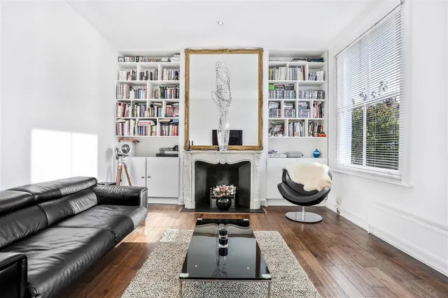 Photo 2 — Hargrave Road, London