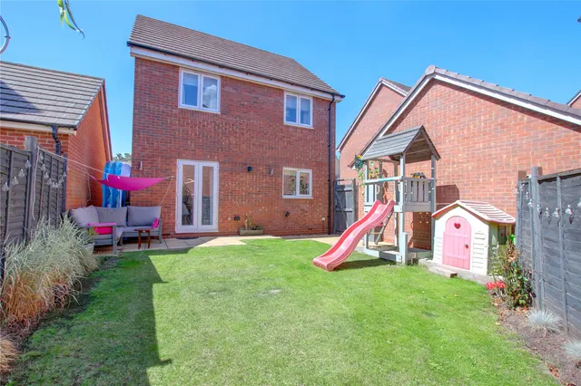 Photo 3 — Fairey Street, Cofton Hackett, Birmingham, Worcestershire, B45 8GU