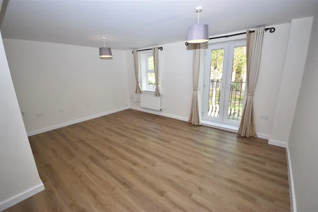 Photo 3 — Pentland Drive, Sleaford