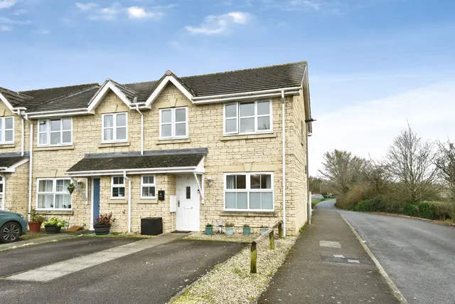 Blackwellhams, Chippenham, photo 1