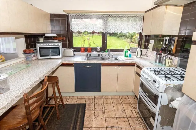 Keel Drive, Birmingham, B13, photo 3