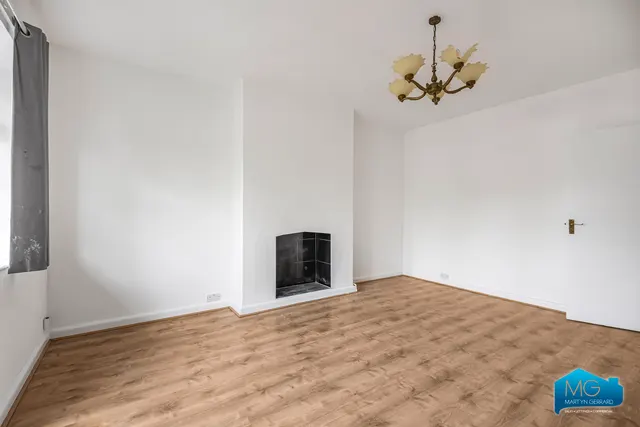 Great North Road, East Finchley, N2, photo 3