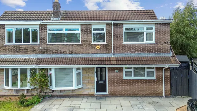 Tarrant Close, Wigan, WN3, photo 1
