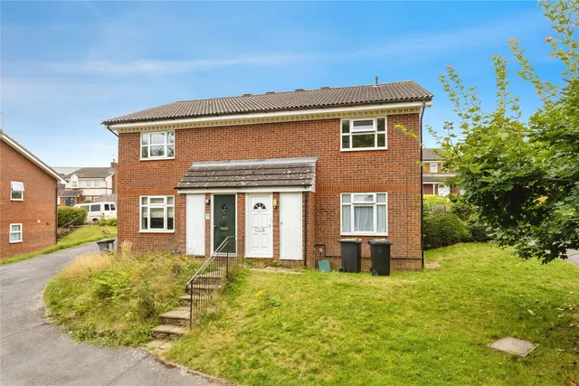 College Avenue, Tonbridge, TN9, photo 1