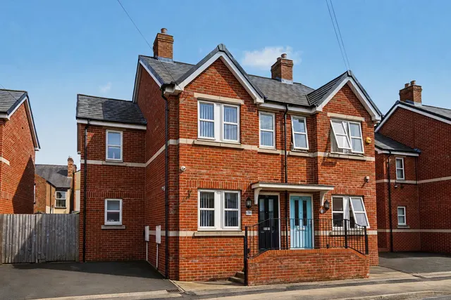 Walton Street, Long Eaton, NG10, photo 1