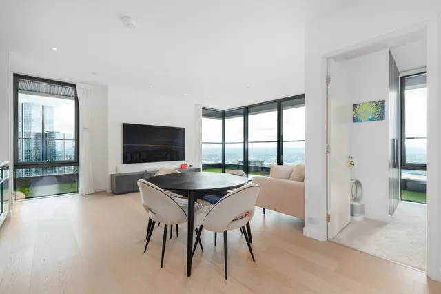 Wards Place, London, E14, photo 1