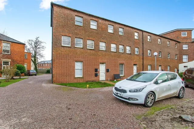 Orchard Park, Holbeach, Spalding, photo 1