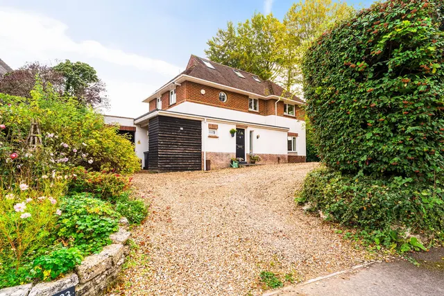 Harnwood Road, Salisbury, SP2, photo 1