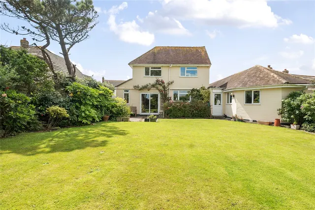 Photo 2 — Sea Road, Milford on Sea, Lymington, Hampshire, SO41