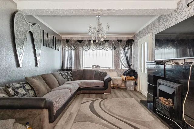 Photo 3 — Hartshead Avenue, Ashton-under-Lyne, Greater Manchester, OL6