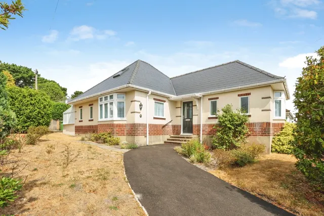 Kent Road, Branksome, BH12, photo 1