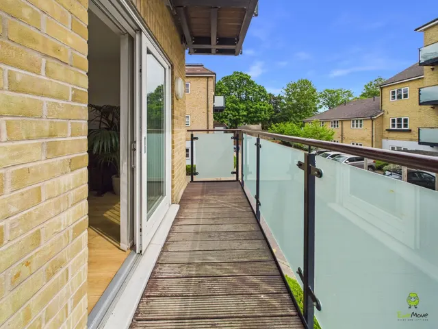 Talehangers Close, Bexleyheath, DA6, photo 2