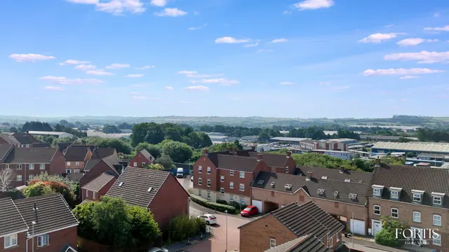 Photo 3 — Longacres, Bridgend, CF31