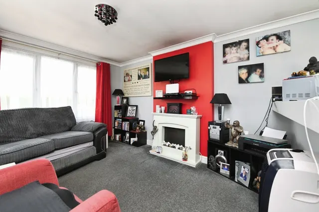 Photo 2 — Orchard View, Lower Dunton Road, Dunton, Brentwood, CM13