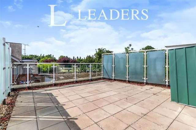 Ewell Road, Cheam, SM3, photo 1