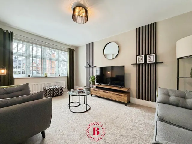 Photo 2 — Sedbergh Close, Newton, NG13