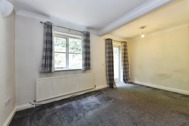 Photo 2 — Baildon Wood Court, Baildon, Shipley, West Yorkshire, BD17